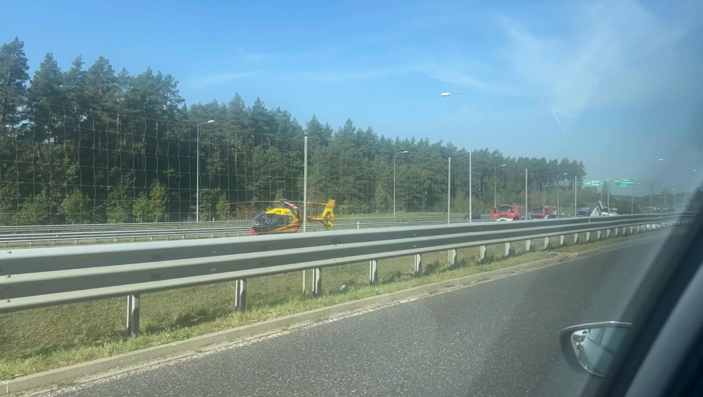 Tragiczny wypadek na S7, nie żyją trzy osoby