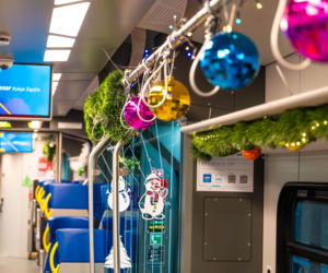 Koleje Śląskie mają świąteczną niespodziankę. Wystarczy kupić bilet, by przenieść się do innego świata