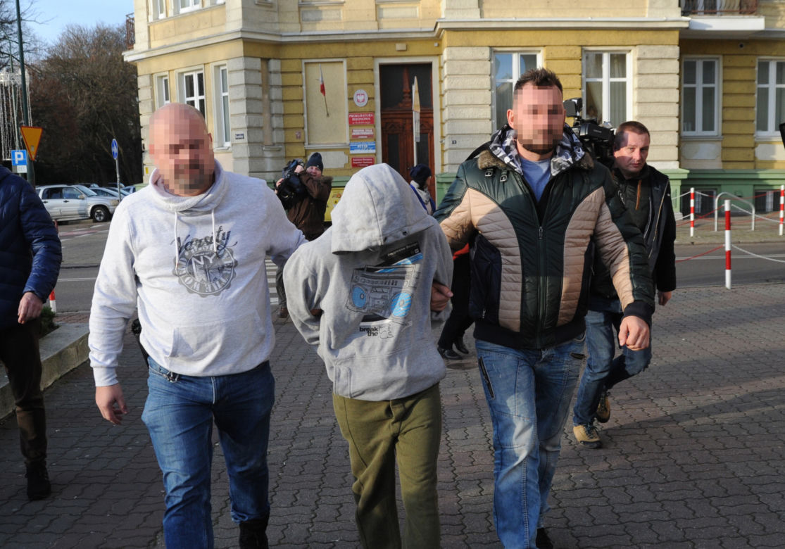 Kołobrzeg: Morderstwo na klatce schodowej