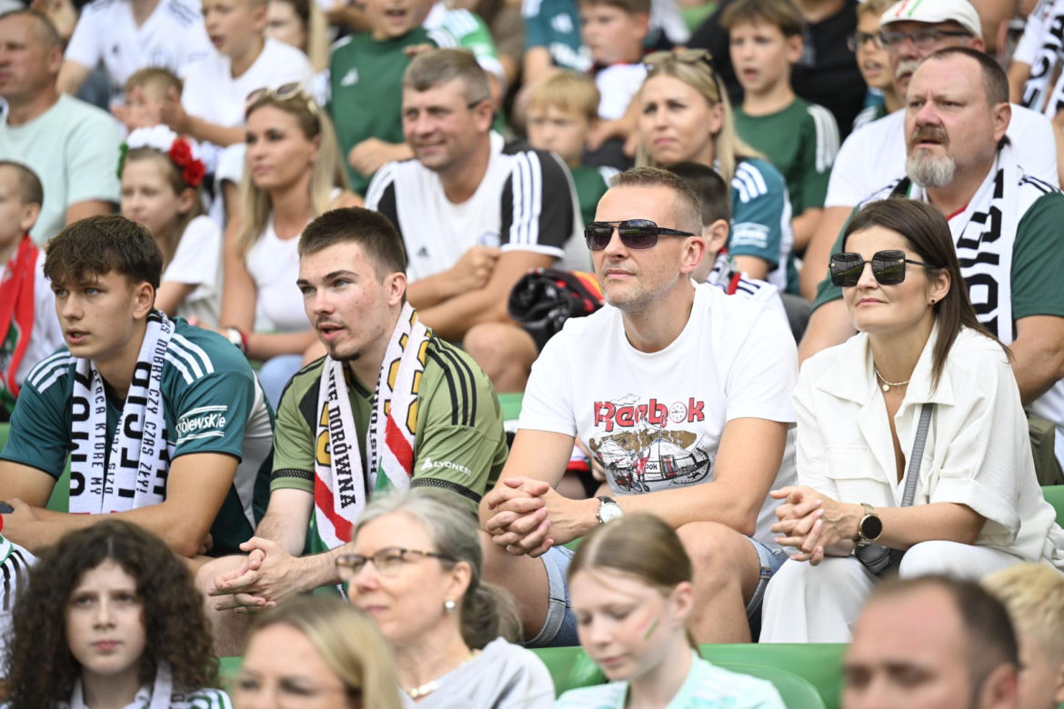 Legia Warszawa - Zagłębie Lubin: Zdjęcia kibiców