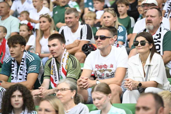 Legia Warszawa - Zagłębie Lubin: Zdjęcia kibiców
