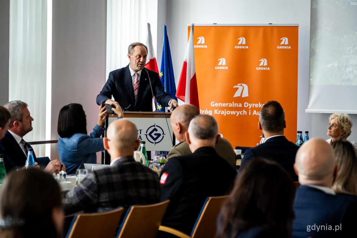 Posiedzenie sejmowej Komisji Infrastruktury w Porcie Gdynia
