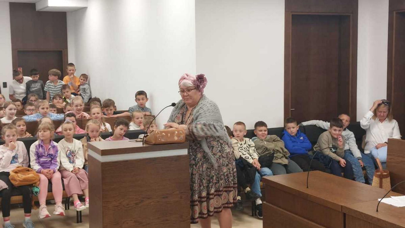 Wilki na ławie oskarżonych.