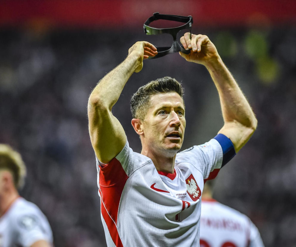 Robert Lewandowski w czarnej masce