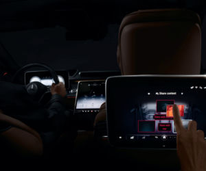 (2021) Nowy Mercedes-Benz Klasy S i jego nowoczesne wnętrze