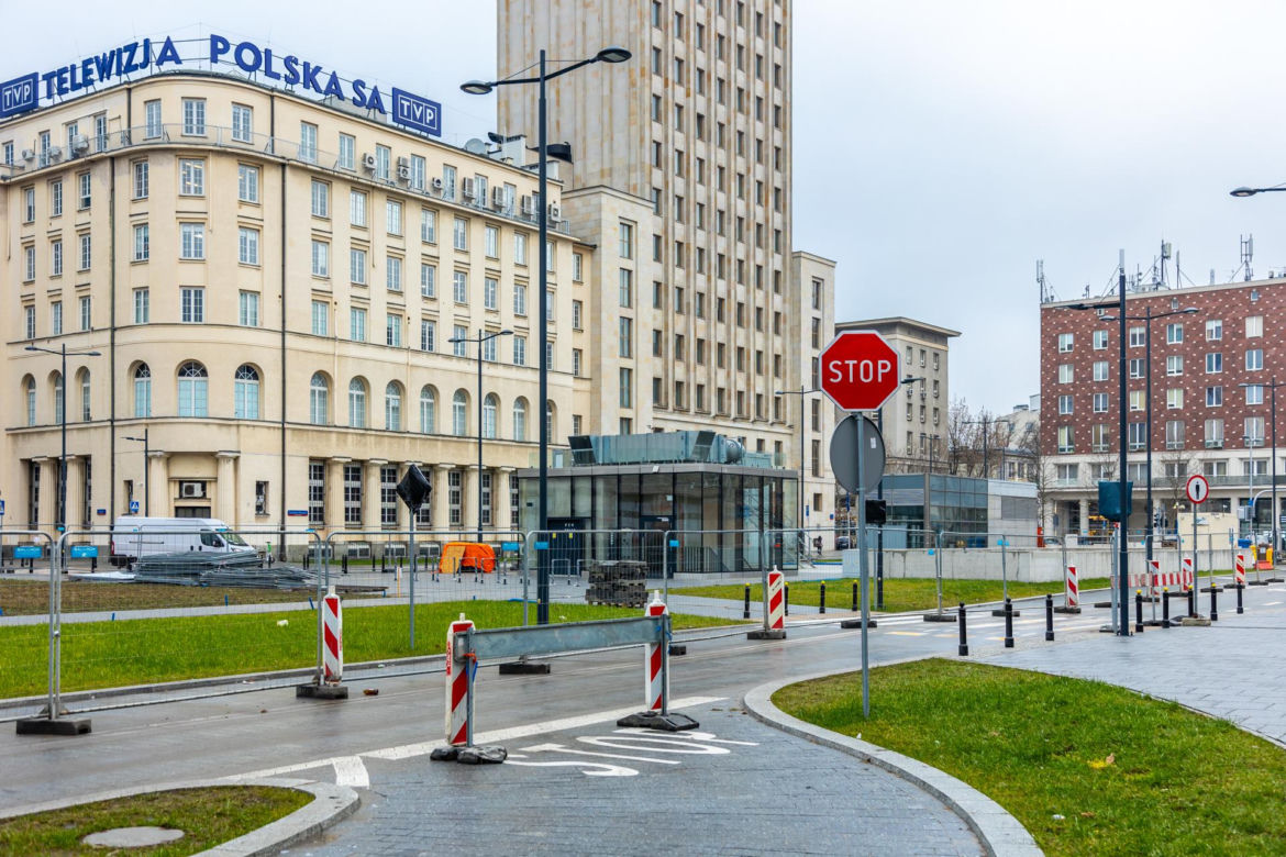 Nowy parking na Placu Powstańców Warszawy