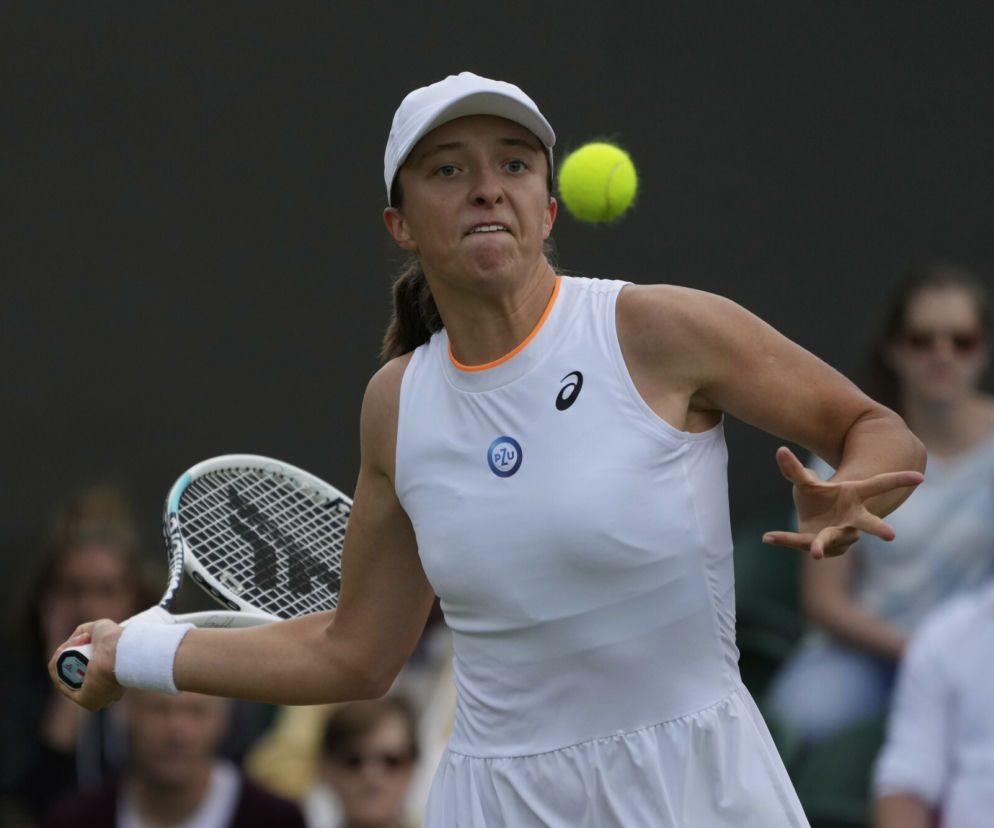 Igrzyska Olimpijskie 2021: program tenis. O KTÓREJ GODZINIE gra Świątek, Linette i Hurkacz?