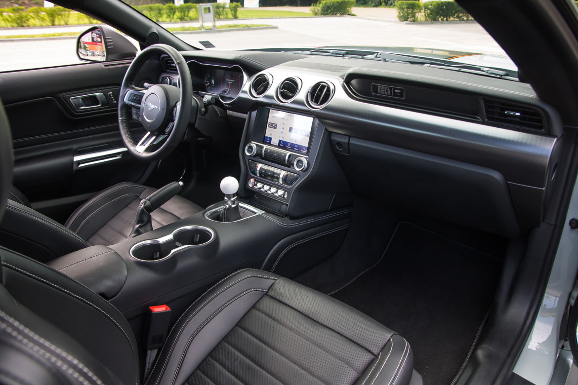 2021 Ford Mustang Mach 1