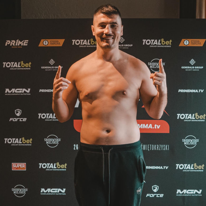 Don Kasjo przed walką z Taazym