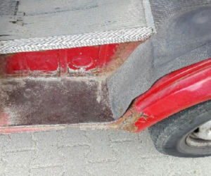 Niesprawny bus woził pasażerów! Totalnie nie nadawał się do jazdy