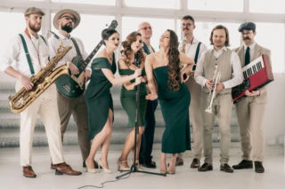 Hity sanah i Kultu w stylu retro? Główny Zawór Jazzu zagra w w Piwnicy „Przepraszam” w Tarnowie