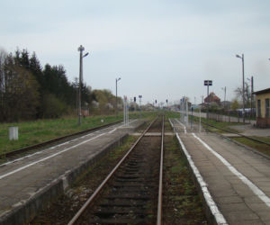 Szybsze podróże koleją z Olsztyna do Dobrego Miasta. Umowa na modernizację linii podpisana
