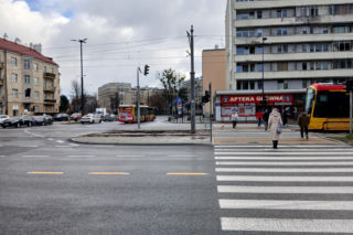 Skrzyżowanie ulic Grójeckiej, Wawelskiej i Kopińskiej w Warszawie