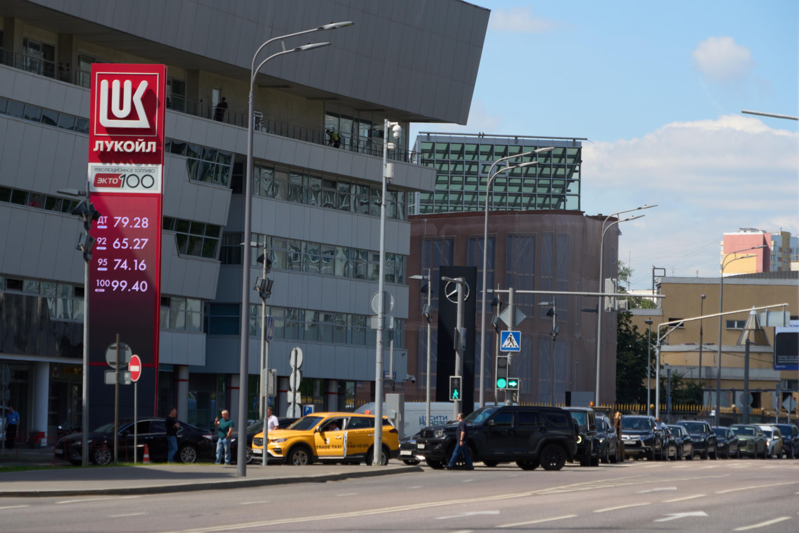 Zmęczenie wojną w Rosji. Rekordowe zainteresowanie zakończeniem konfliktu