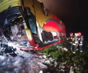 Tragiczny wypadek drogowy na Podkarpaciu. Nie żyją 3 osoby