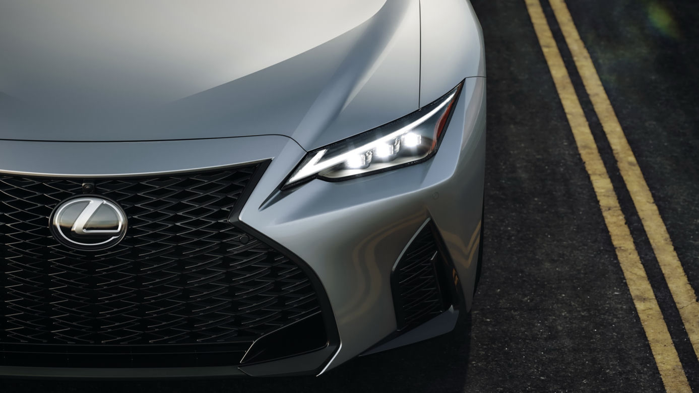 2021 Lexus IS