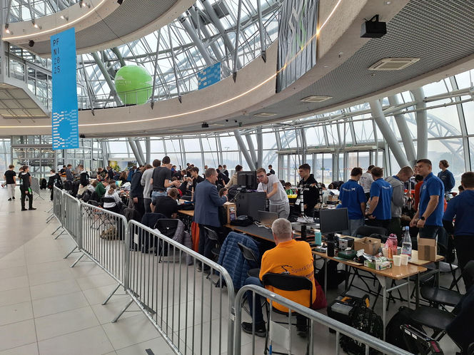 Roboty w natarciu. W Jasionce odbyła się kolejna edycja XChallenge