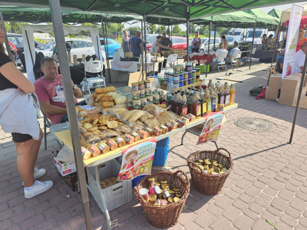 6. Eko-bazarek w Parku Papieskim 