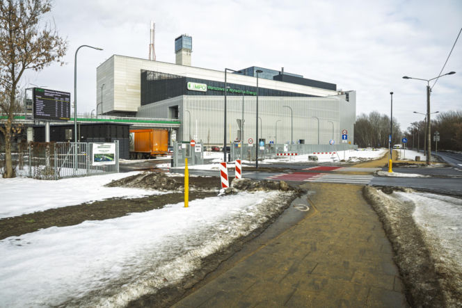 Spalarnia śmieci w Warszawie to teraz Warszawska Wytwórnia Energii. Zdjęcia ze środka wielkiego zakładu