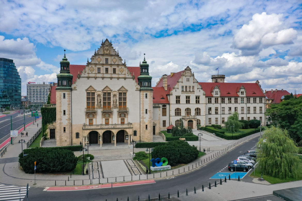 Uniwersytet im. Adama Mickiewicza w Poznaniu - 254. miejsce