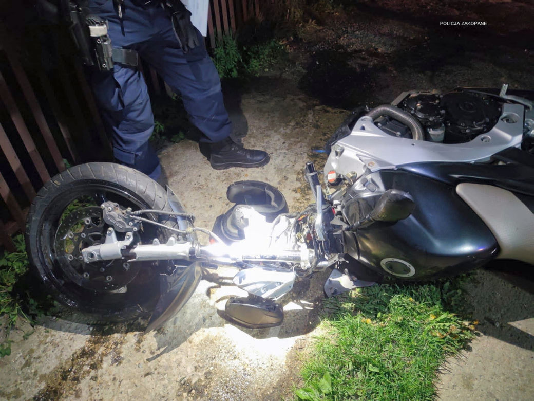 28-latek ofiarą makabry pod Poroninem! Jego motocykl rozbił się o auto 27-latki [ZDJĘCIA]