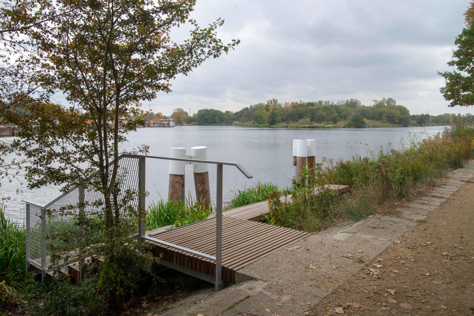Park Żerański - pomosty pływające