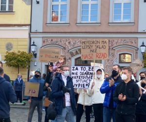 Protest branży gastronomicznej w centrum Poznania