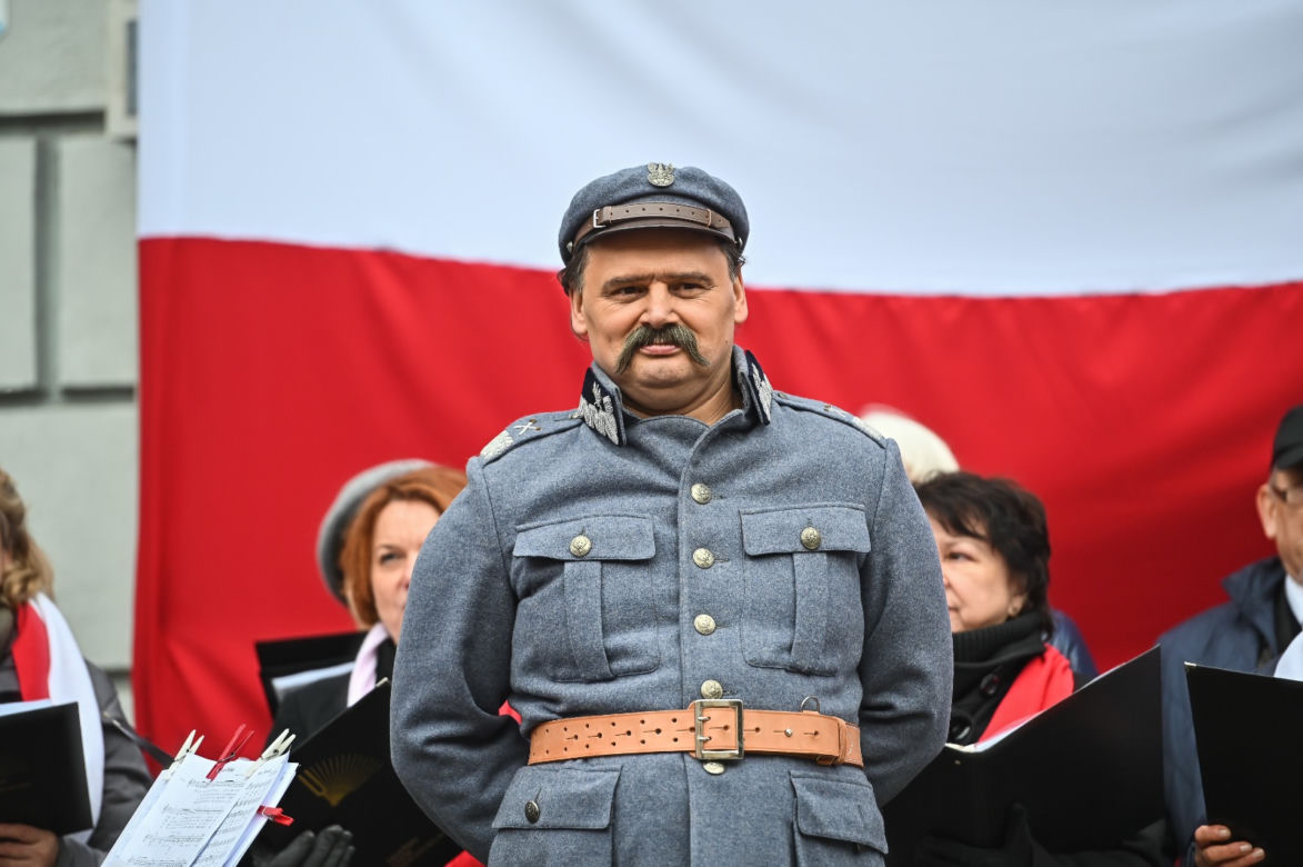Gdańsk: Mieszkańcy świętują niepodległość