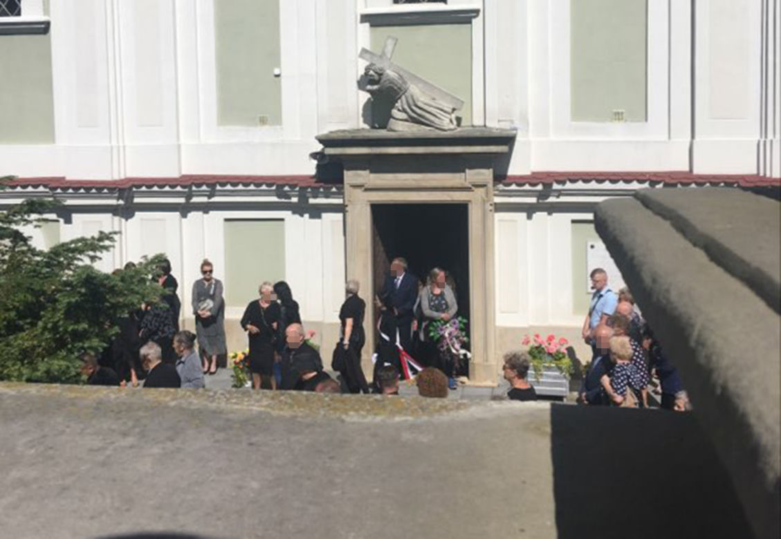 Pogrzeb ofiar wypadku w Boksycce. Zenon, Agnieszka, Paweł i Adrian zostaną pochowani razem