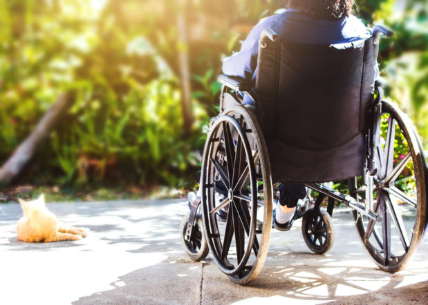 Ukrainka po udarze trafiła do schroniska dla bezdomnych. Panią Wiktorię przeniesiono tam z DPS-u