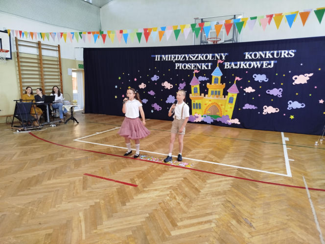 II Międzyszkolny Konkurs Piosenki Bajkowej w Siedlcach