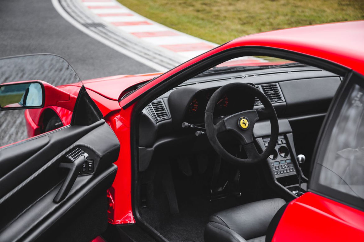 Ferrari 348