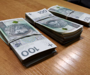14-latkowie okradali seniorów metodą na policjanta