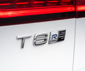 Volvo V60 T8 Twin Engine AWD R-Design AT8