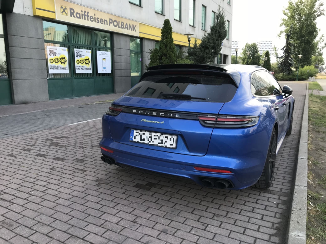 Porsche Panamera 4 E-Hybrid Sport Turismo
