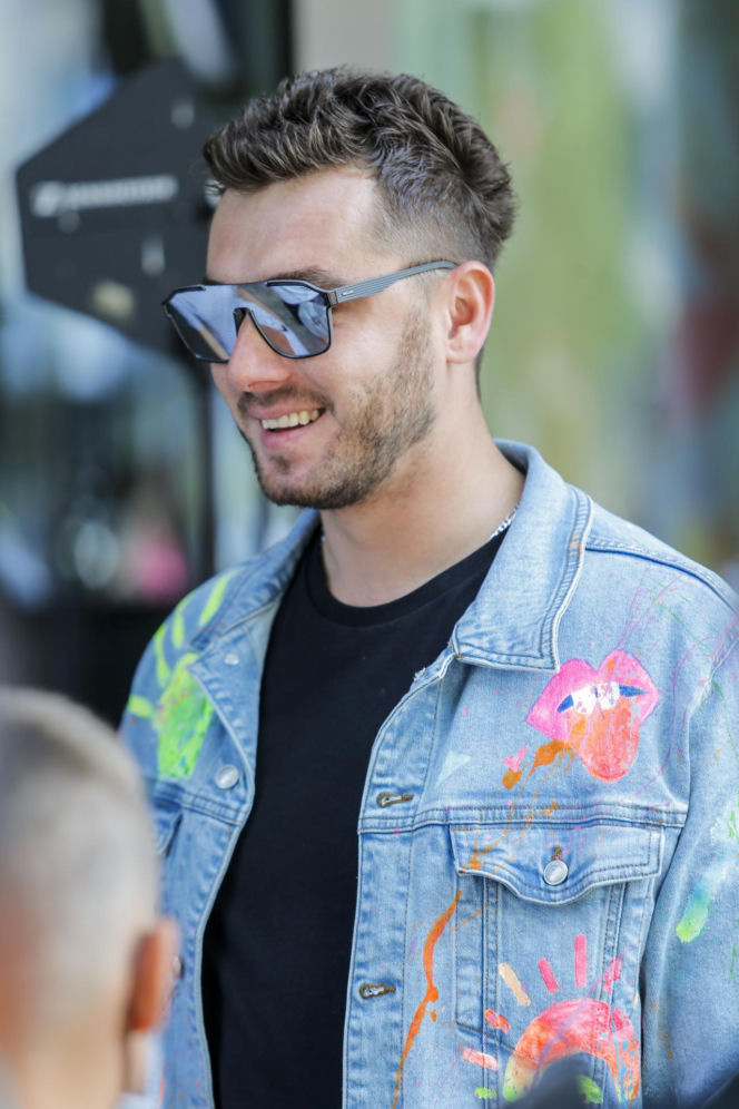 Kamil Bednarek zabierze fanów w podróż przez 18 lat kariery