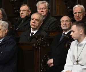 Msza za ofiary Smoleńska w Archikatedrze. Obecni Nawrocki i Kaczyńska