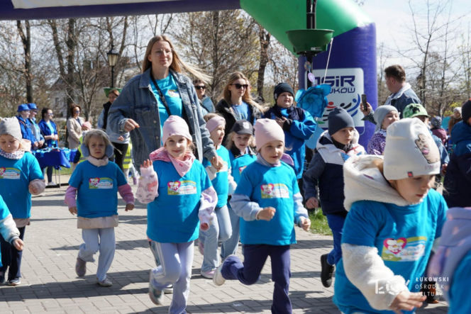 8. Niebieski Bieg Stowarzyszenia „Labirynt” w Łukowie - ZDJĘCIA cz. 1