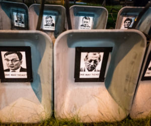 Protest pod sejmem przeciwko zmianom w sądownictwie