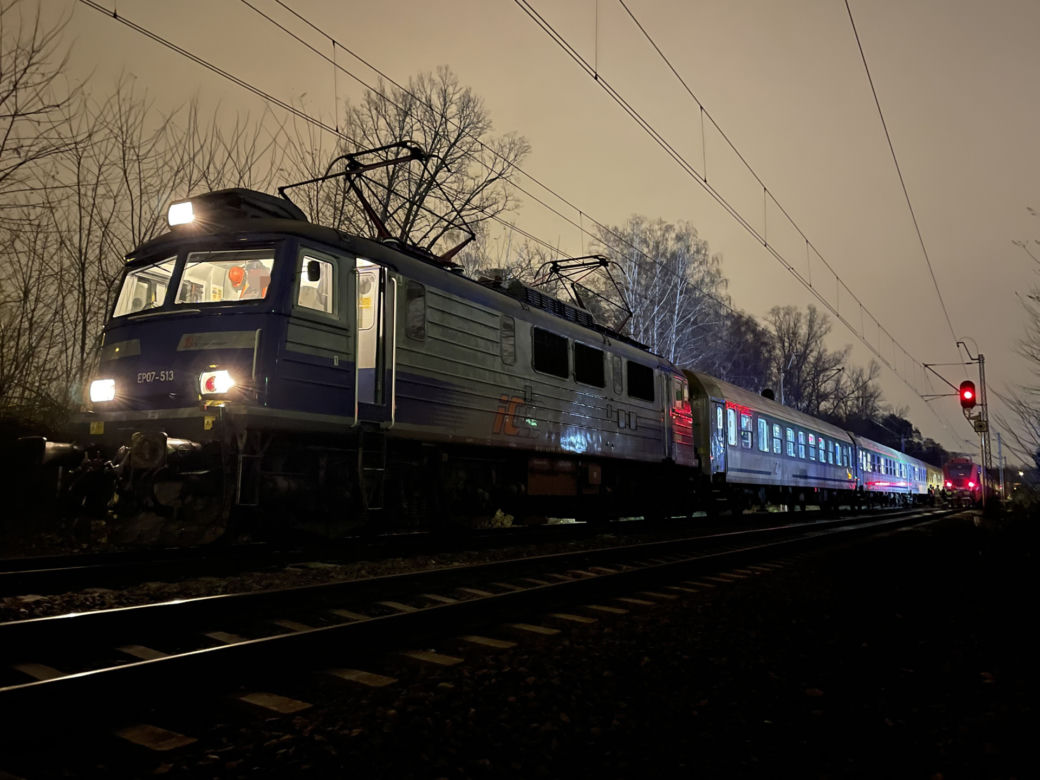 Makabra na torach na Woli. Nie żyje kobieta i mężczyzna 