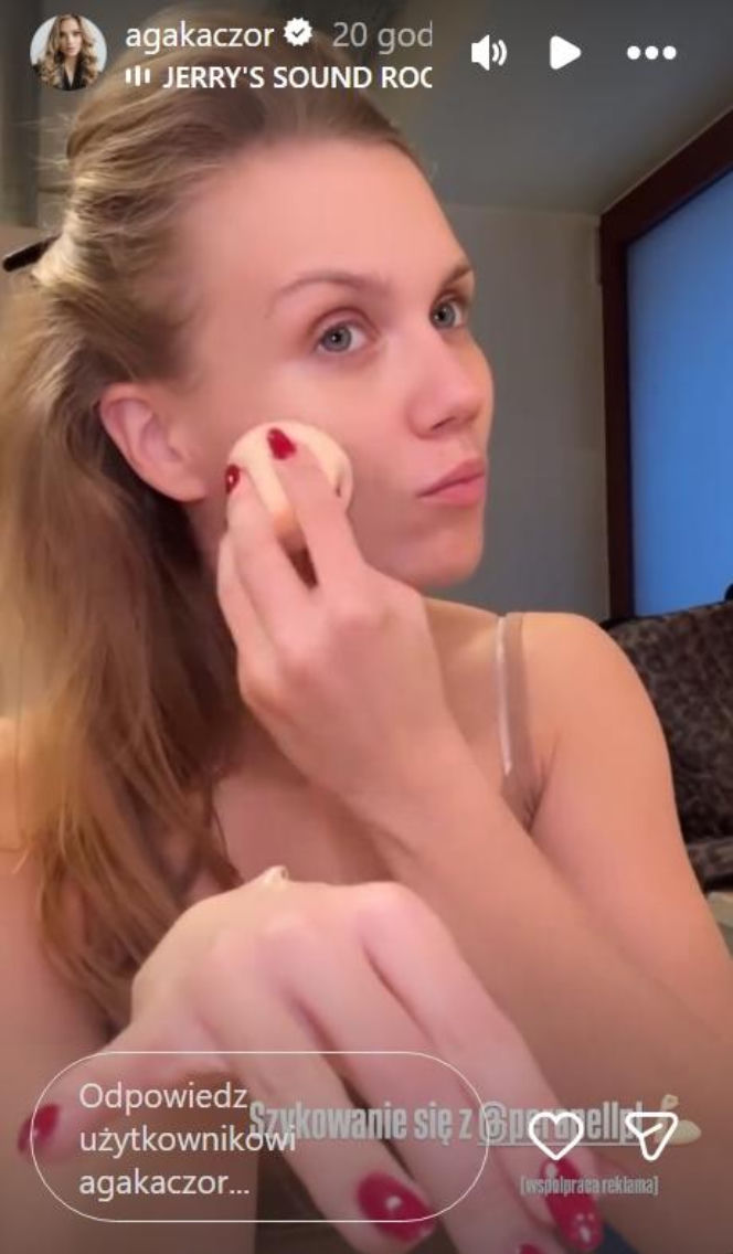 Tak wygląda Kaczorowska bez makijażu. Poznajecie jeszcze Agnieszkę?