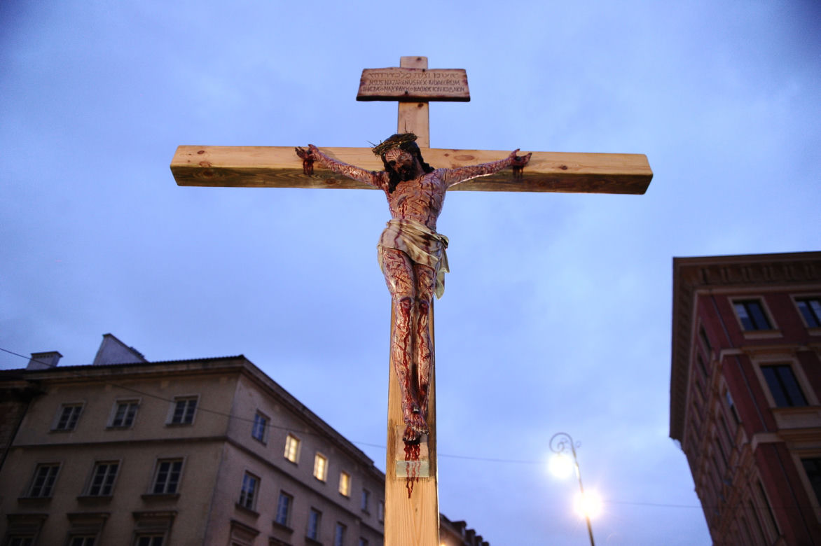 Wielki Piątek 2022. Droga krzyżowa w centrum Warszawy