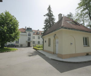 Mieszkańcy domu opieki modlą się za Halinę Kowalską