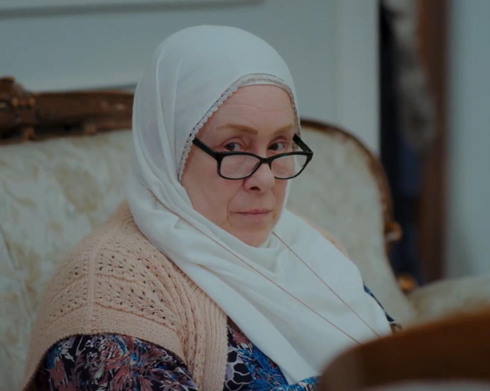 Dziedzictwo, odcinek 1058: Pelin chce zająć miejsce Nany u boku Poyraza! Razem z Cansel spróbuje ją skompromitować