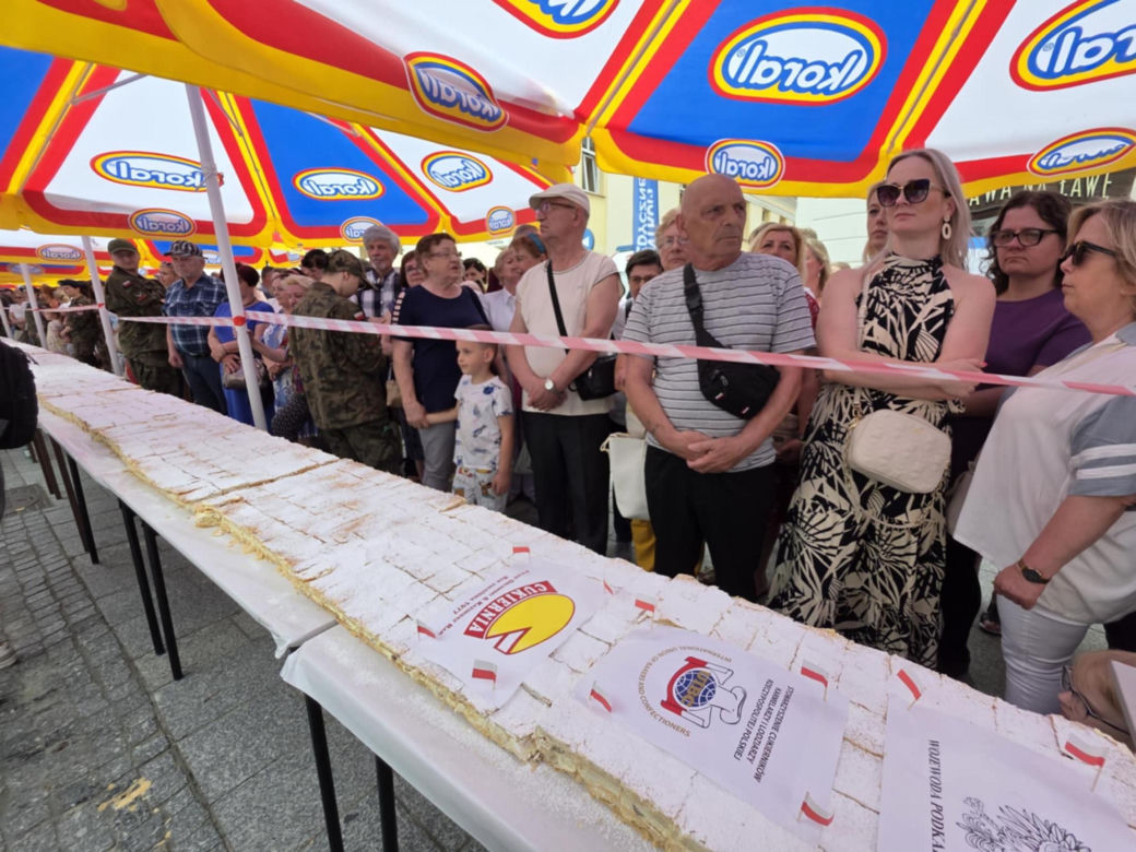 Rzeszów Najdłuższa Kremówka w Polsce