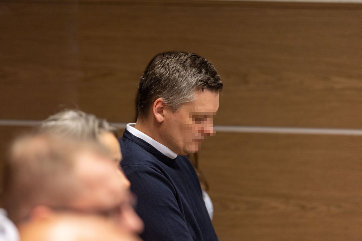Ciężarna Gosia i 3-letnia Laura zginęły przy drodze. Mąż i ojciec zalewa się łzami. "Zabił, bo chciał ratować samochód" 