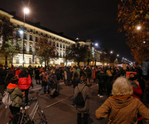 Ruszyły protesty kobiet w Warszawie