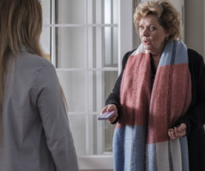 Przyjaciółki 11 sezon odc. 132. Patrycja (Joanna Liszowska), Elżbieta (Elżbieta Jarosik)