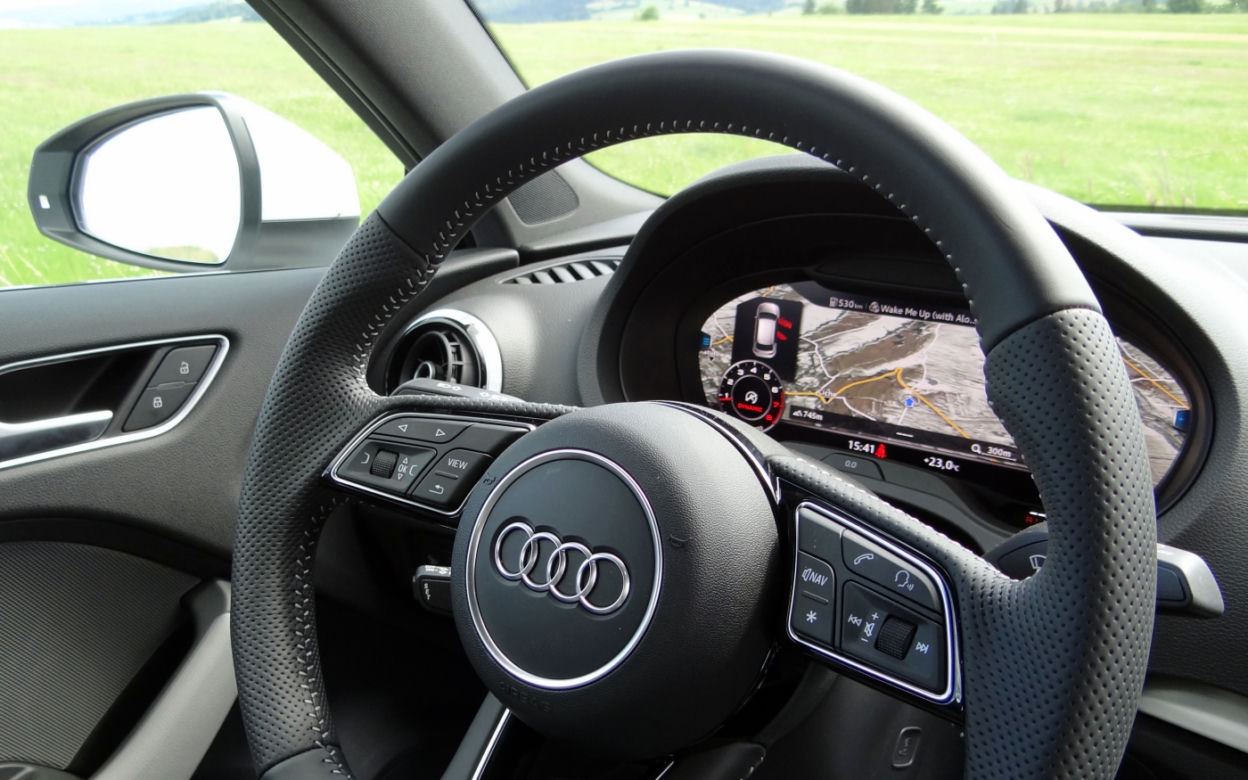 Audi A3 Sportback lifting 2016