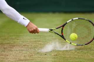 Kamil Majchrzak odpada z turnieju Wimbledon. Niespodziewany zwrot akcji w meczu